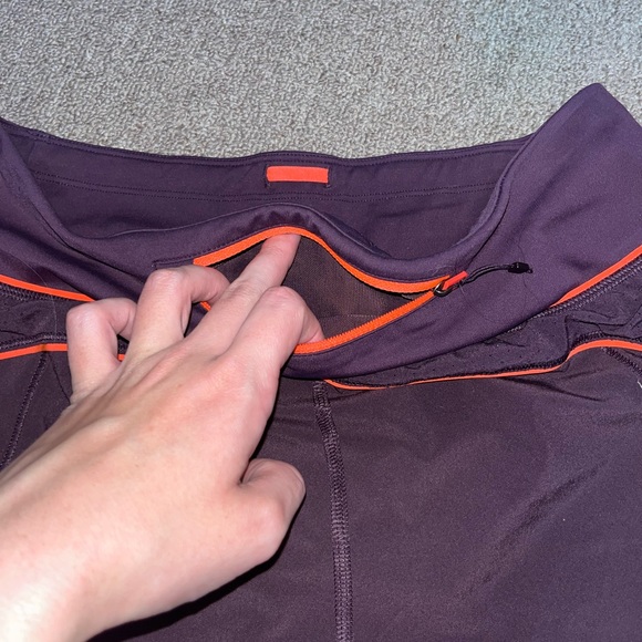 Athleta Shorts Womens Medium Agate Purple Run With It Piping Athletic Running - Picture 5 of 5